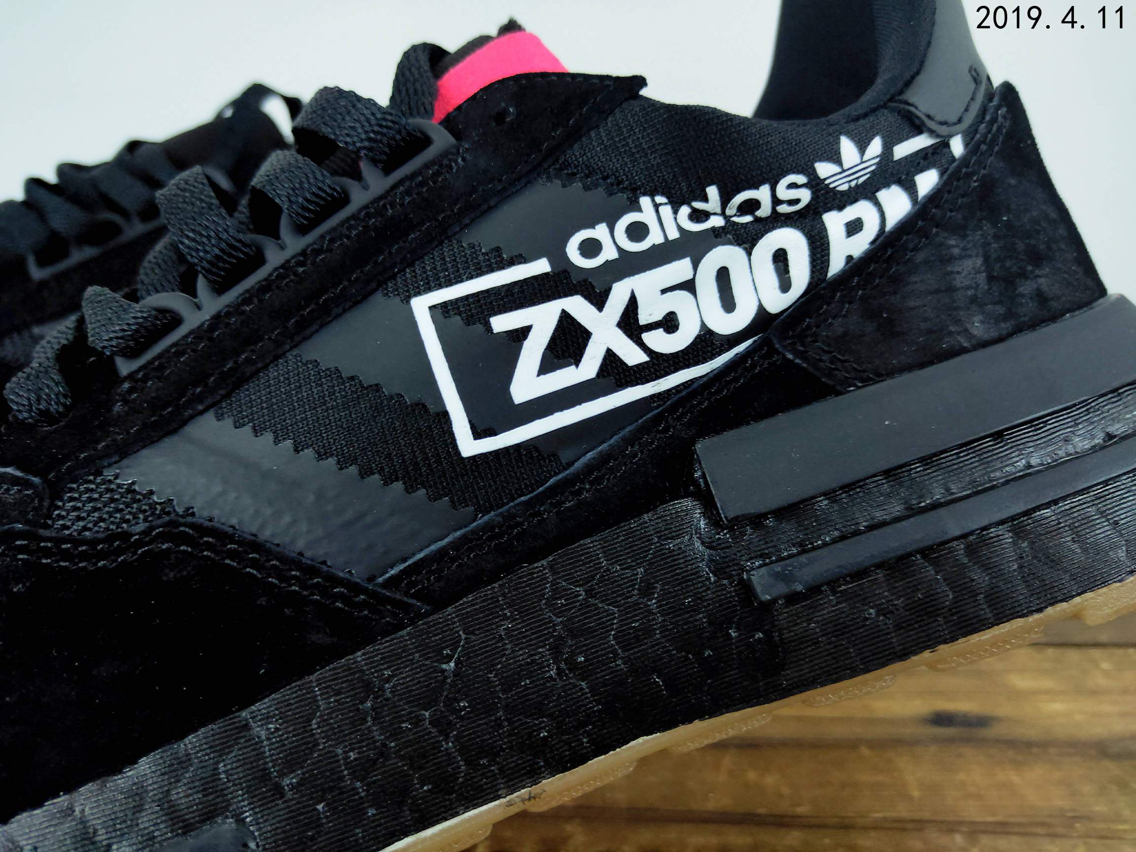 200市场顶级 adidas Originals ZX500 RM，爆米花百搭复古慢跑鞋“网纱粉渐变紫罗兰”DG4150