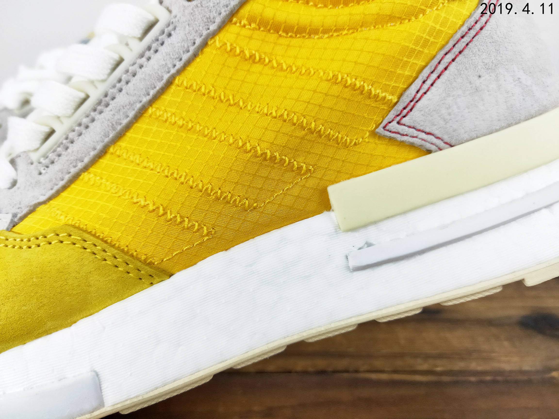 200市场顶级 adidas Originals ZX500 RM，爆米花百搭复古慢跑鞋“网纱粉渐变紫罗兰”DG4150