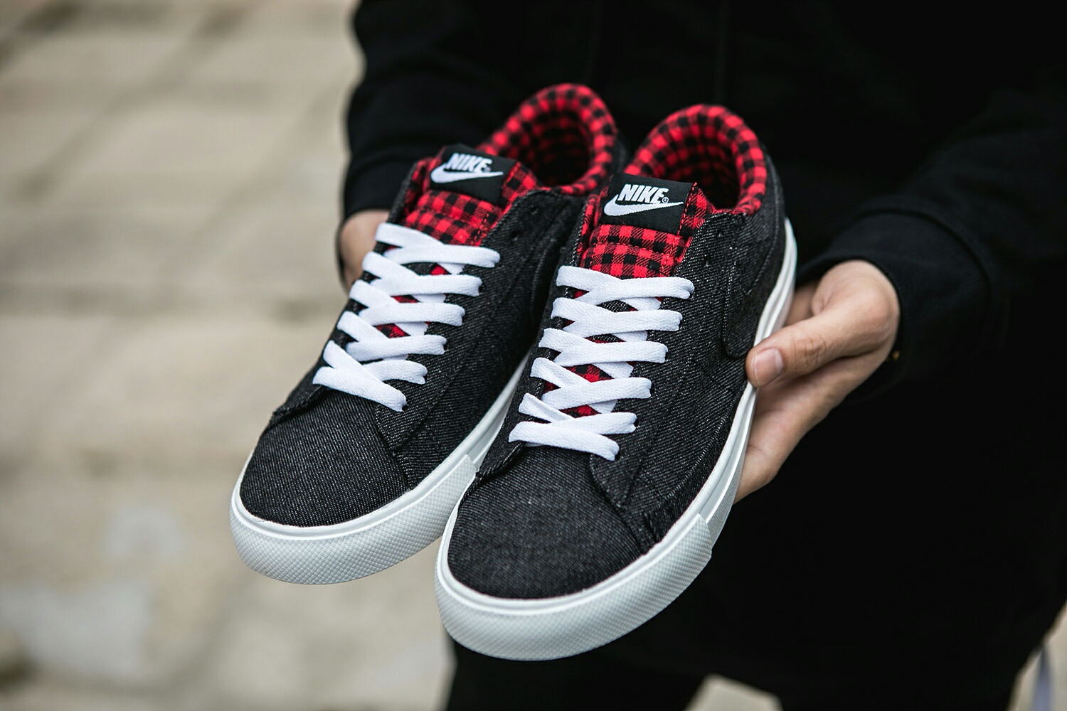 1，20<br />真标 Nike Blazer Low Le2019新款开拓者帆布己亥猪年彩绘 休闲帆布鞋  码数36 36.5 37.5 38 38.5 39 40 40.5 41 42 42.5 43 44