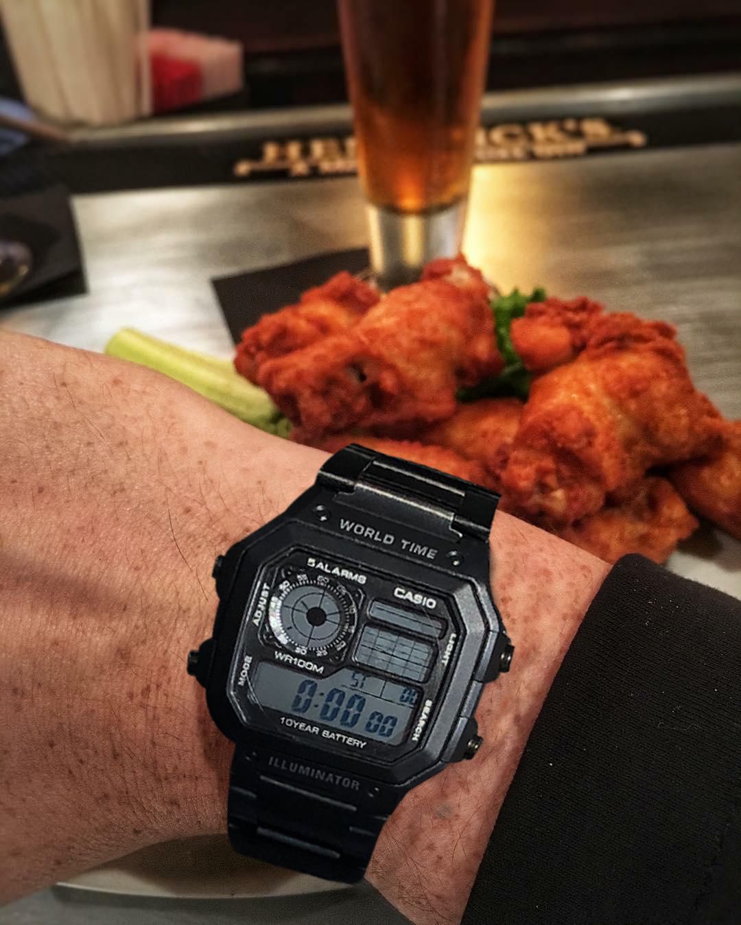 Vintage Casio AE-1200WHD-1A: Waterproof Steel Map Watch for Men – Classic and Stylish - 图片 5