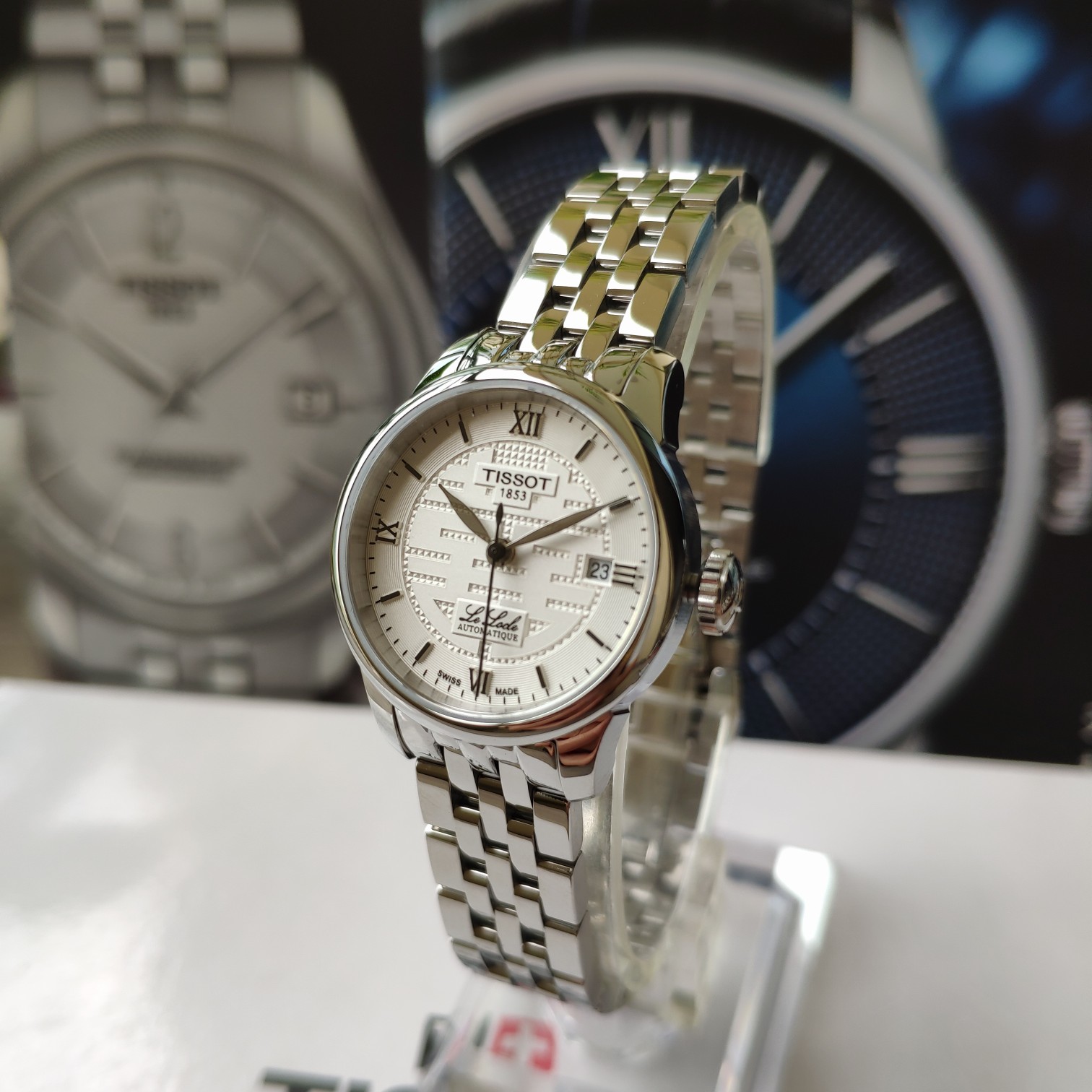 批💰配盒原厂正货，天梭T海报款自动机械情侣女表！女表mm表径，蓝宝石玻璃，原装瑞士Eta机芯，（非市面仿机芯）全套包装，支持验货，工厂保修。