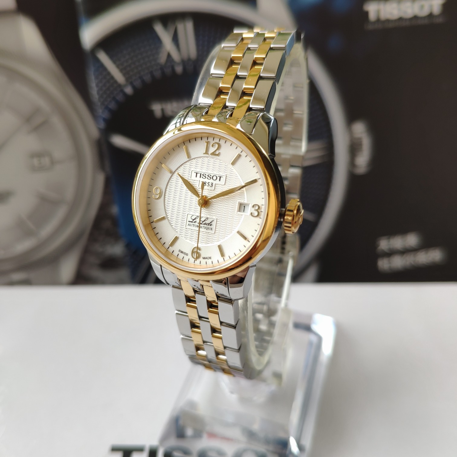 批💰配盒原厂正货，天梭T海报款自动机械情侣女表！女表mm表径，蓝宝石玻璃，原装瑞士Eta机芯，（非市面仿机芯）全套包装，支持验货，工厂保修。