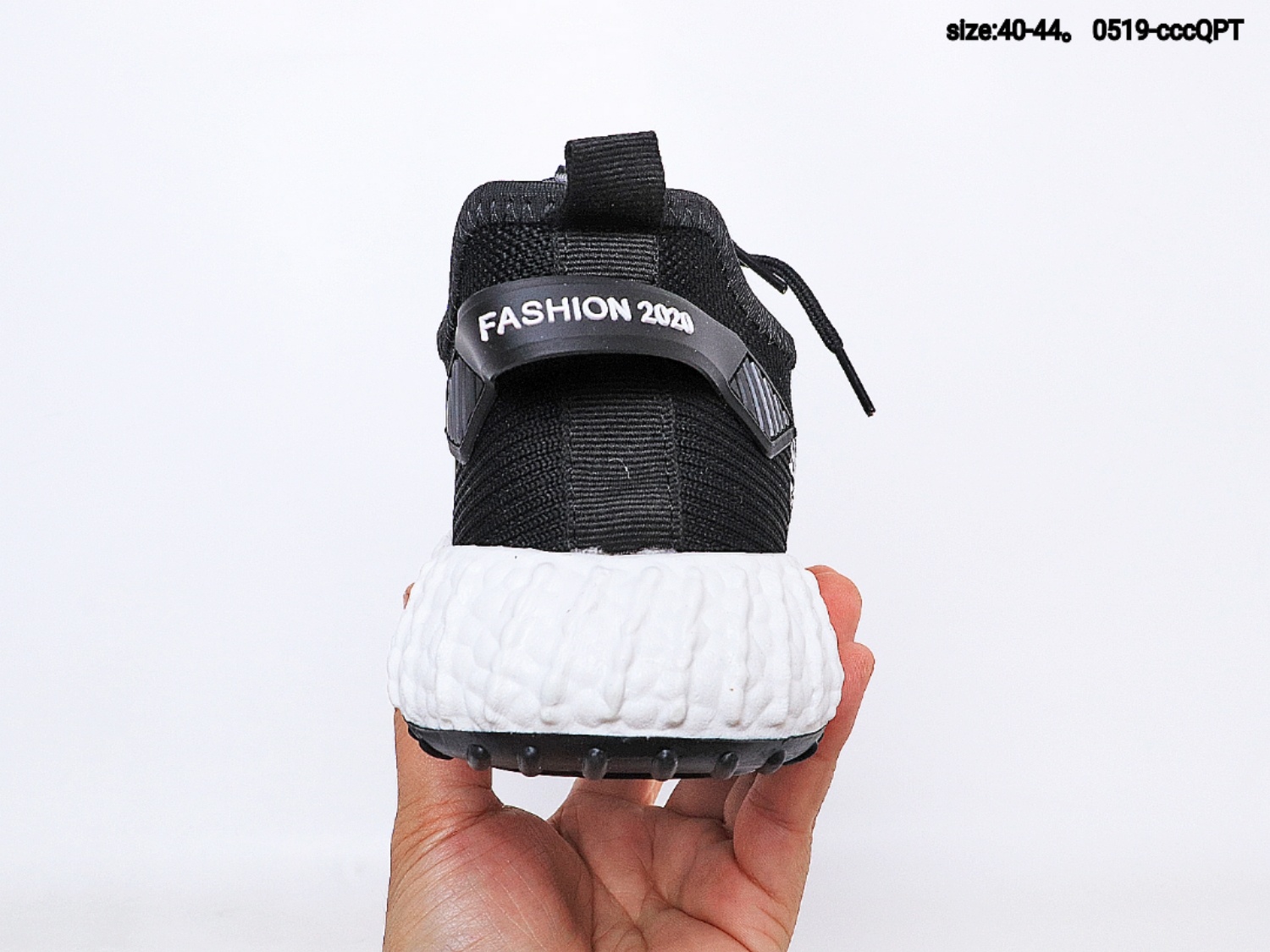 115   Adidas shoes 阿迪达斯针织镂空透气休闲运动跑步鞋