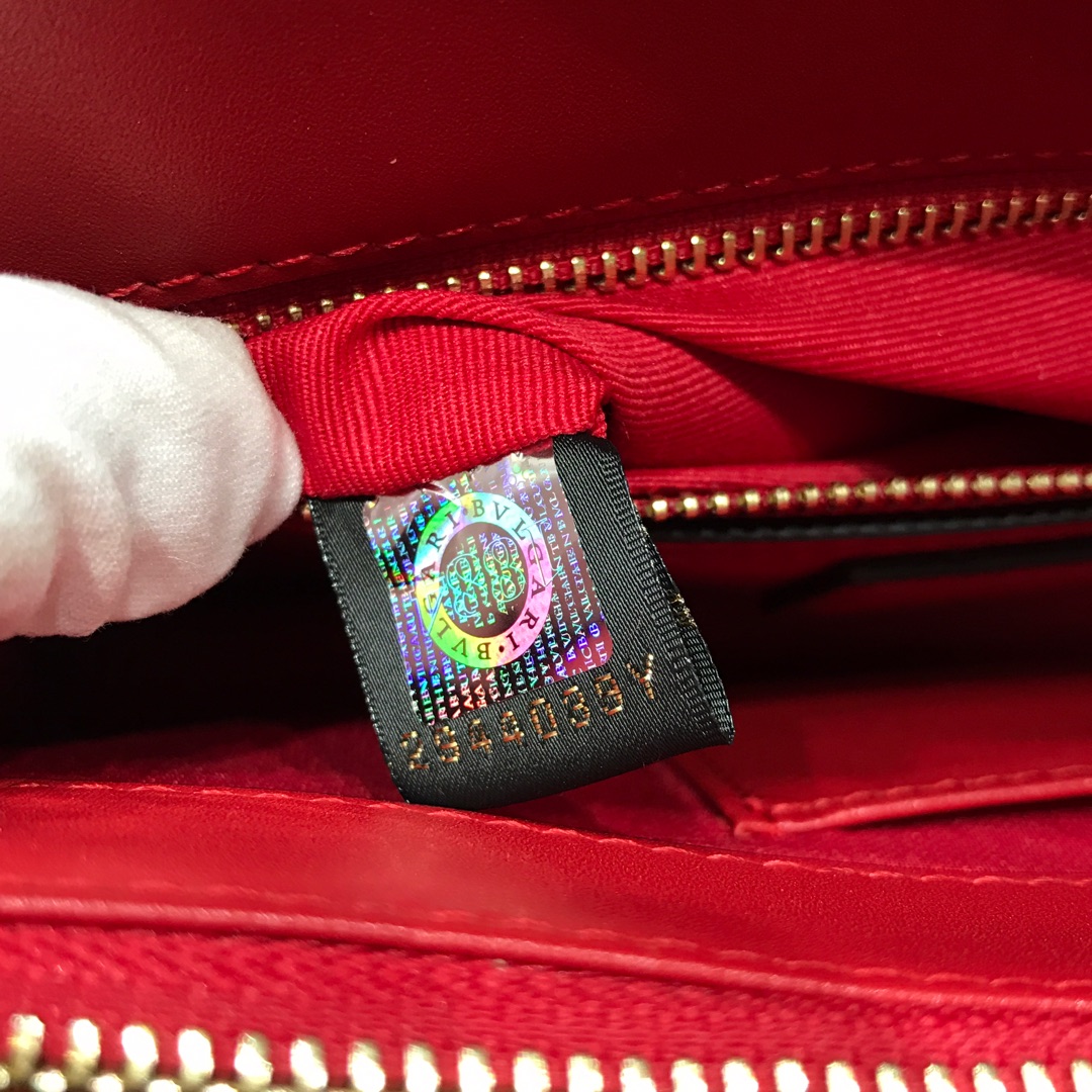 BVLGARI宝格丽进口原单牛皮原单品质双层肩背包38326