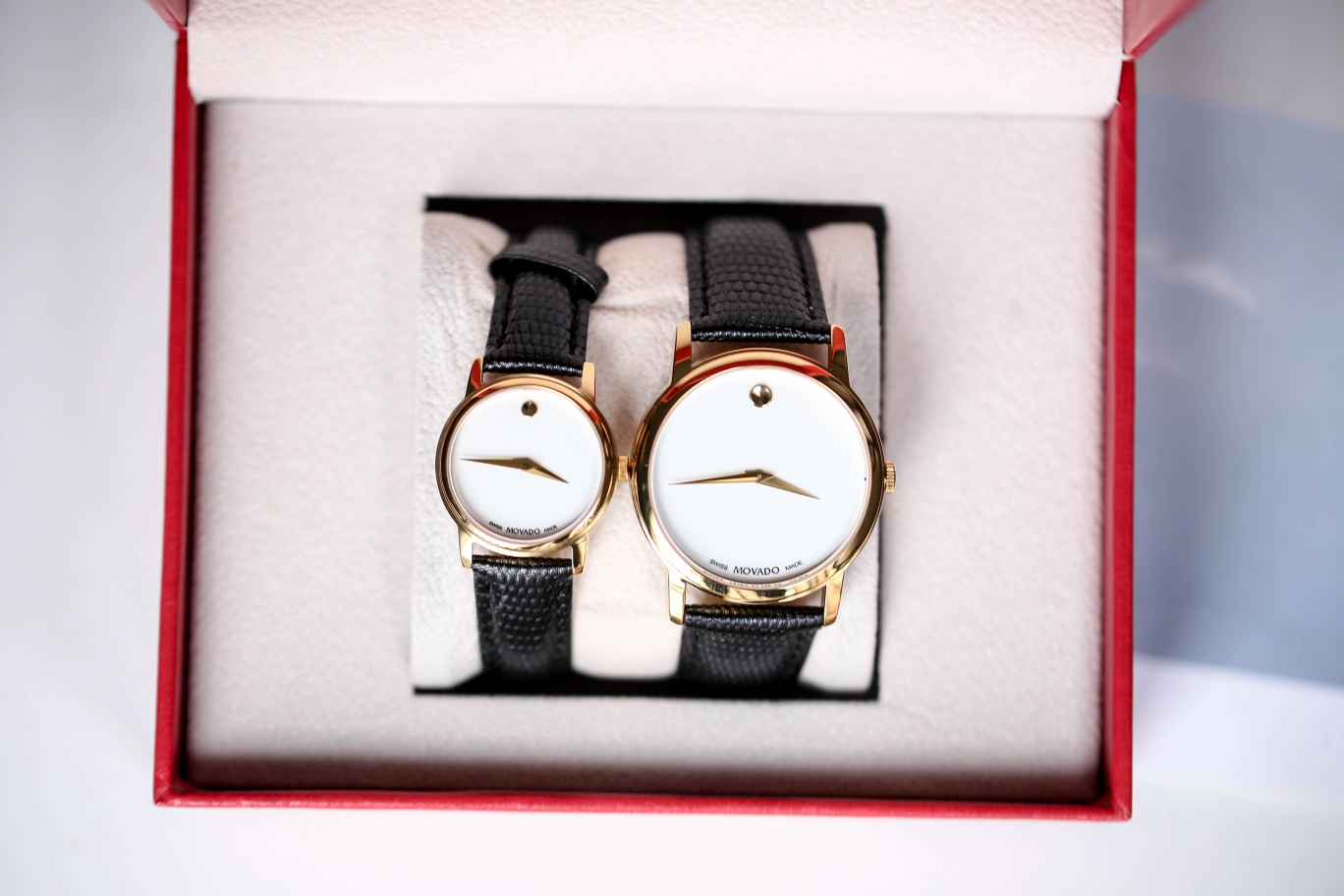 Movado Museum Series: Elegant Foreign Trade Stone-to-Face Belt Watches - 图片 4