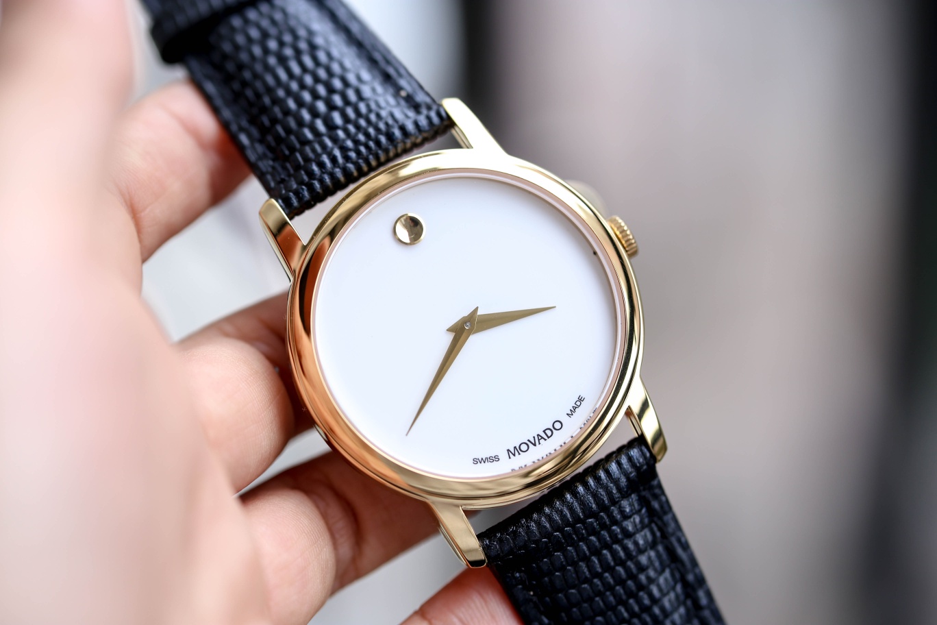 Movado Museum Series: Elegant Foreign Trade Stone-to-Face Belt Watches - 图片 3