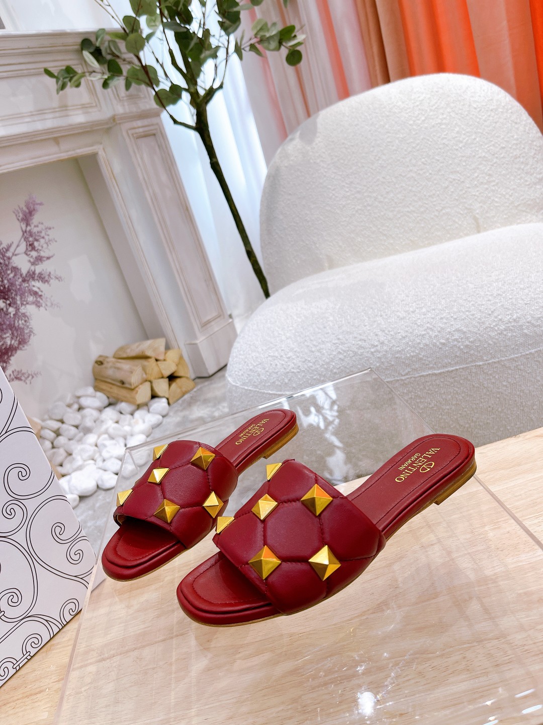 Valentino. remaches Valentino zapatillas contador última serie de la versión más alta de los detalle