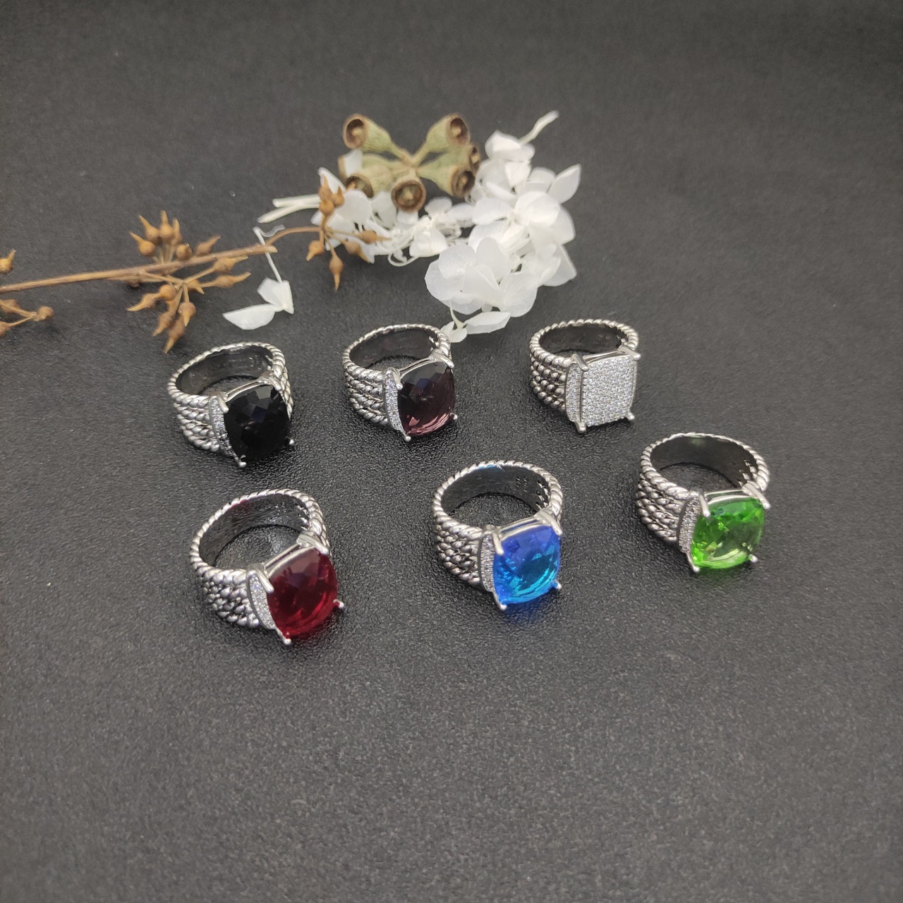 David Yurman Large Nail Ring with Drills, Size 6-9, Available in US Sizes - 图片 6