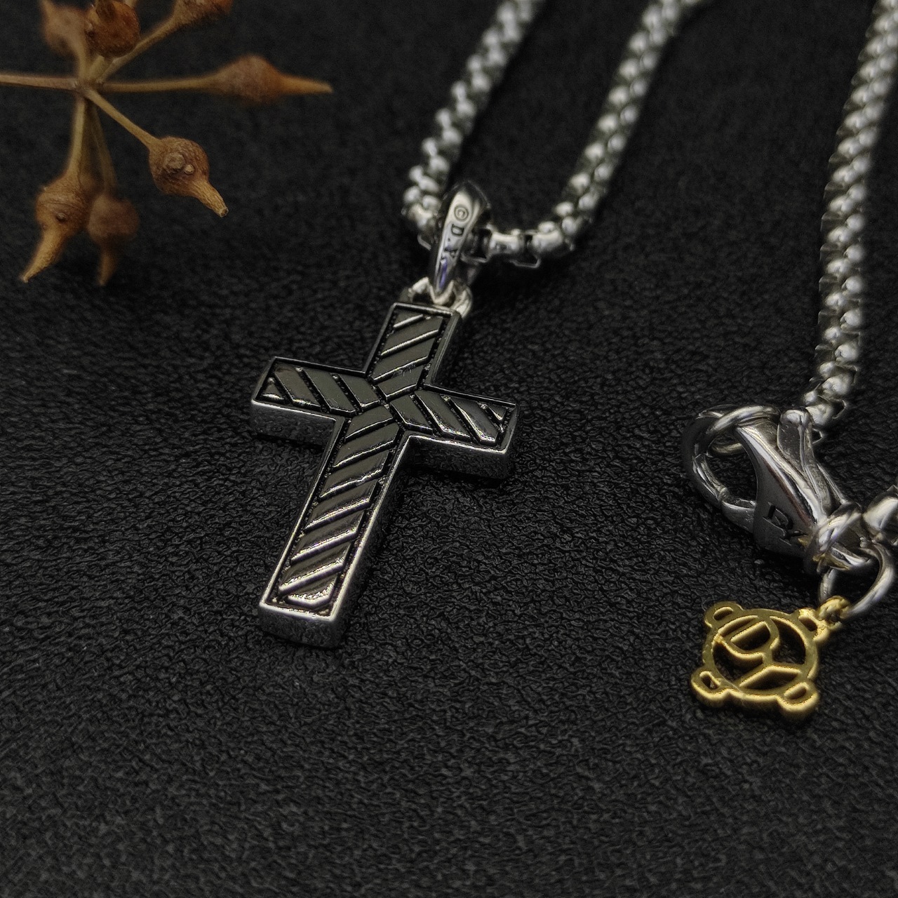 David Yurman Black Cross Necklace with 3mm Chain, 50/60cm Length – DYXL-004 - 图片 8