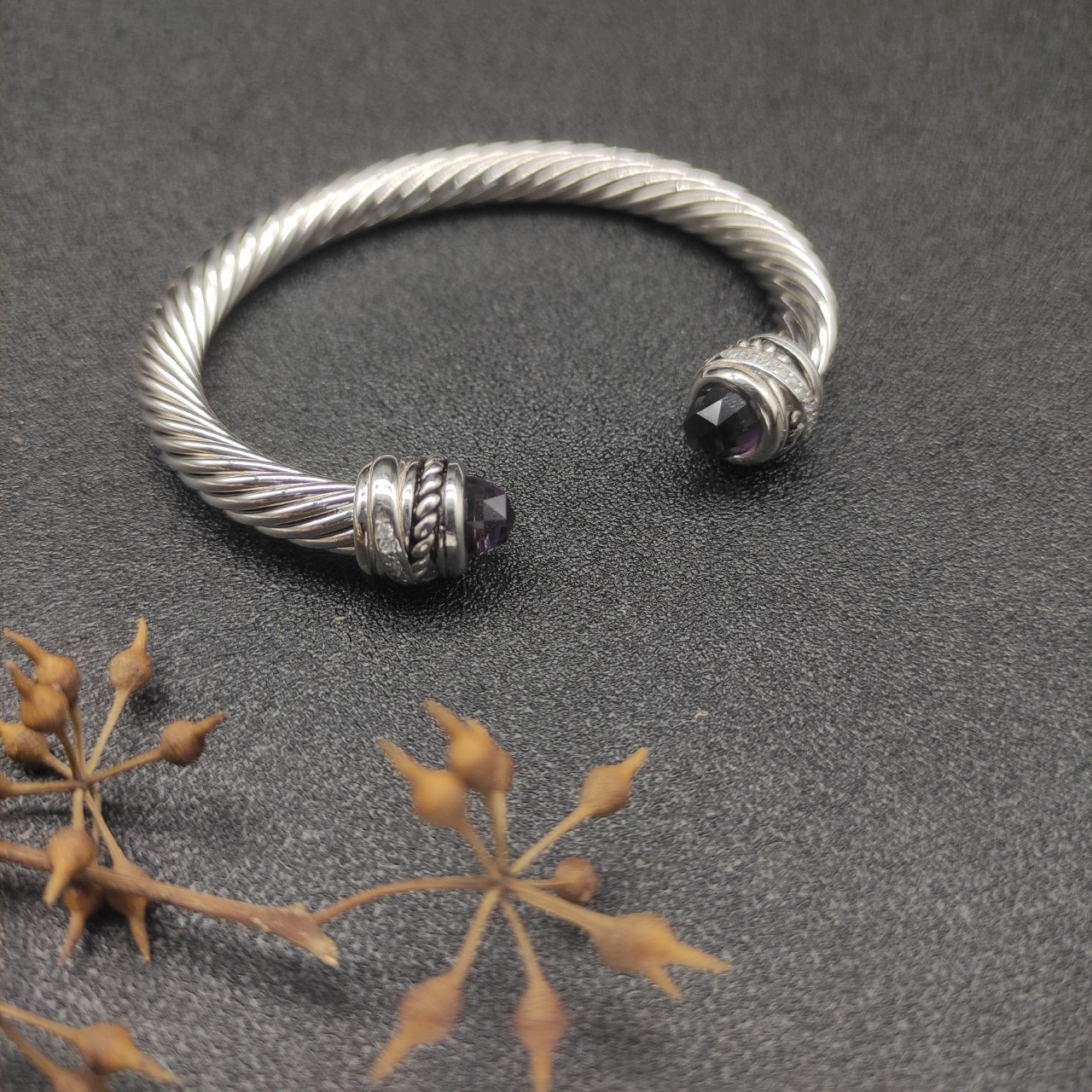 NO:575554,David Yurman 7mm rotating head purple diamond bracelet. The recommended hand size is 16-20cm. No. DYSZ-091, fine jewelry, bracelet19860909David Yurman 7mm旋转头紫钻头手镯.建议适合佩戴的手围16-20cm 编号DYSZ-091,饰品精品,bracelet,Jewelry