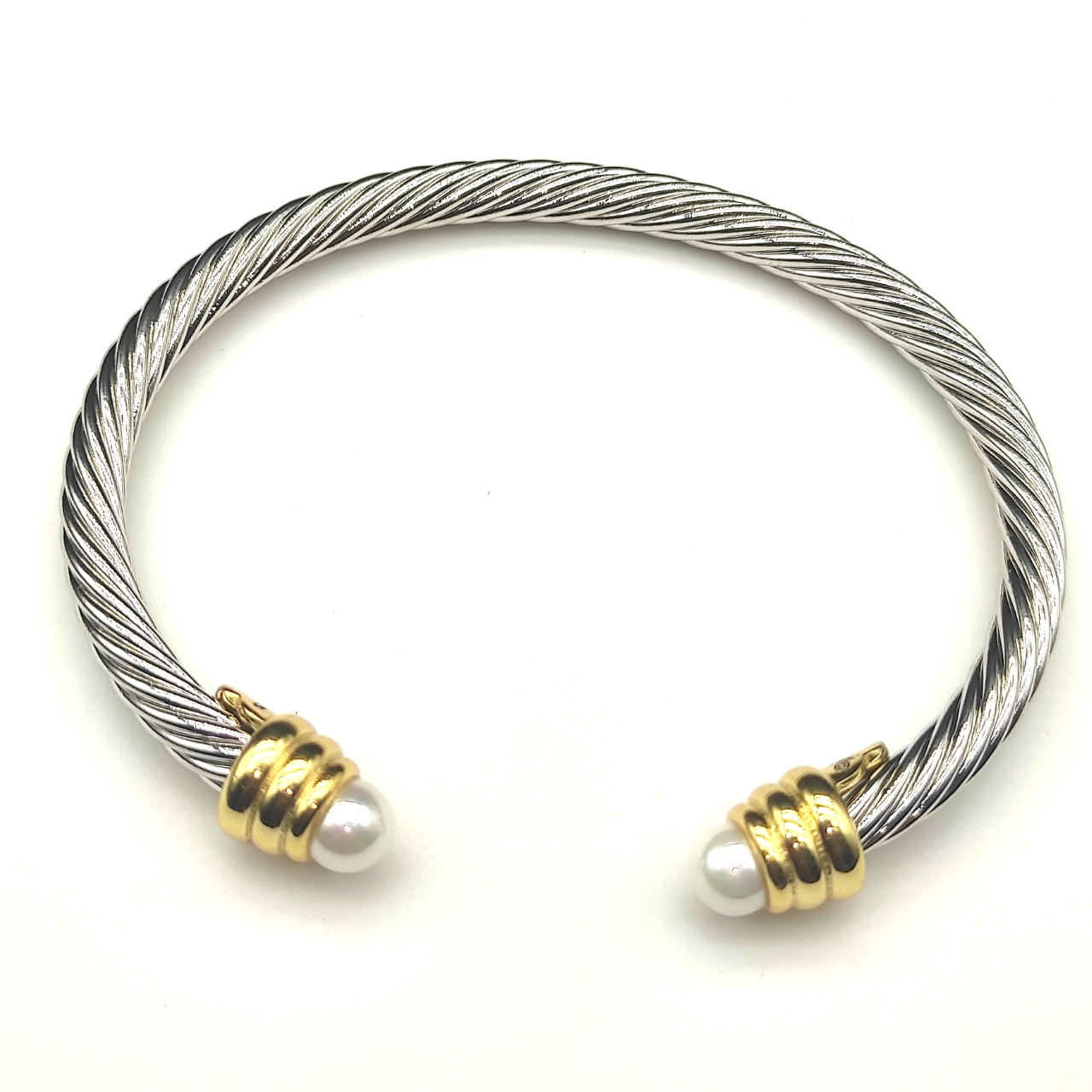 NO:108366,David Yurman 5MM gold-headed pearl bracelet.. It is recommended to wear a hand circumference of 15-20cm, jewelry quality, bracelet19860909David Yurman 5MM金头珍珠手镯..建议适合佩戴的手围15-20cm,饰品精品,bracelet,Jewelry