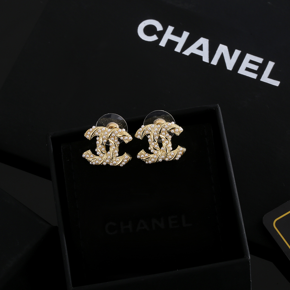 chanel gold braided cc stud earrings