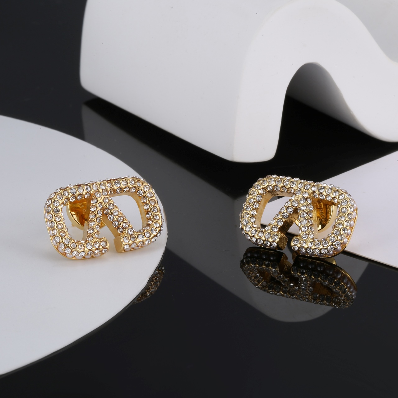 발렌티노 귀걸이 63567 Valentino Earrings