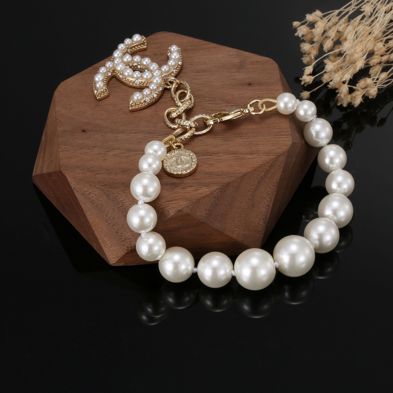 Chanel Haute Joaillerie Fine Jewelry Earrings Necklace Ring Ref 7