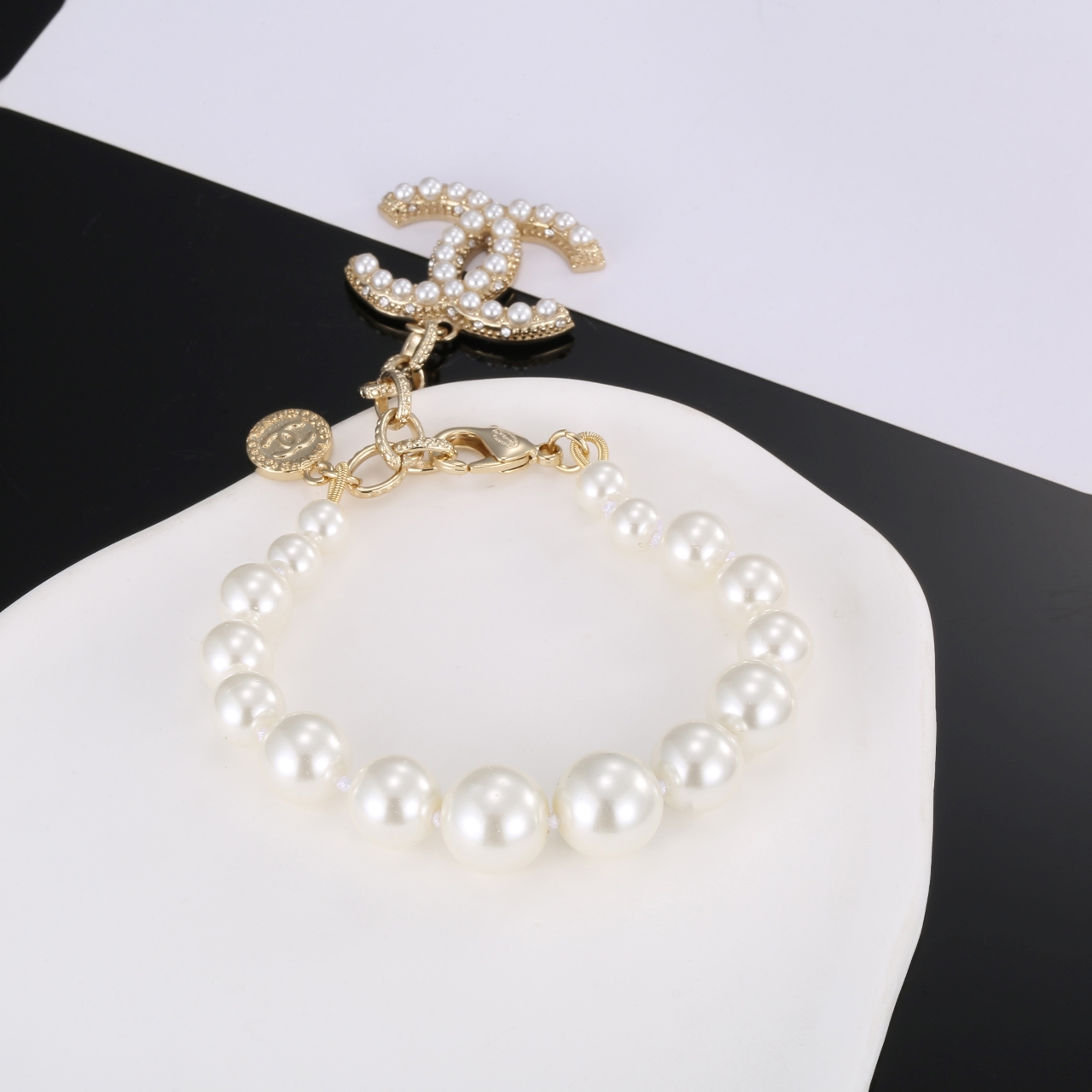 Chanel Haute Joaillerie Fine Jewelry Earrings Necklace Ring Ref 4