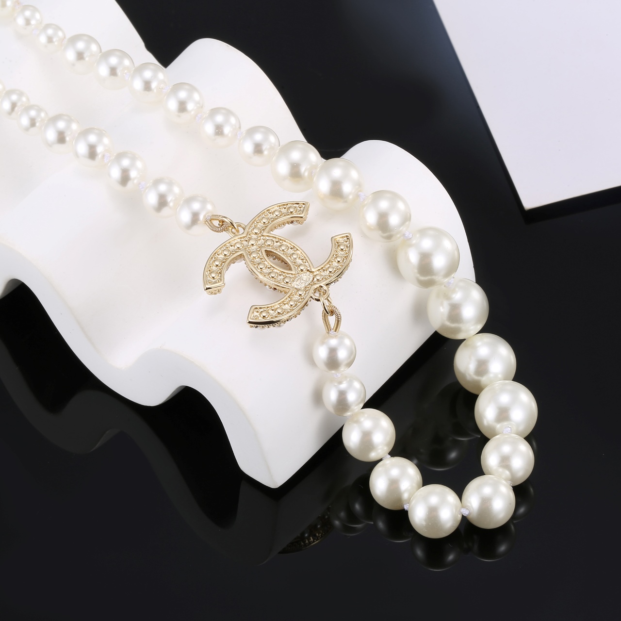 Rolex Haute Couture Haute Joaillerie Fine Jewelry Earrings Necklace Ring 2