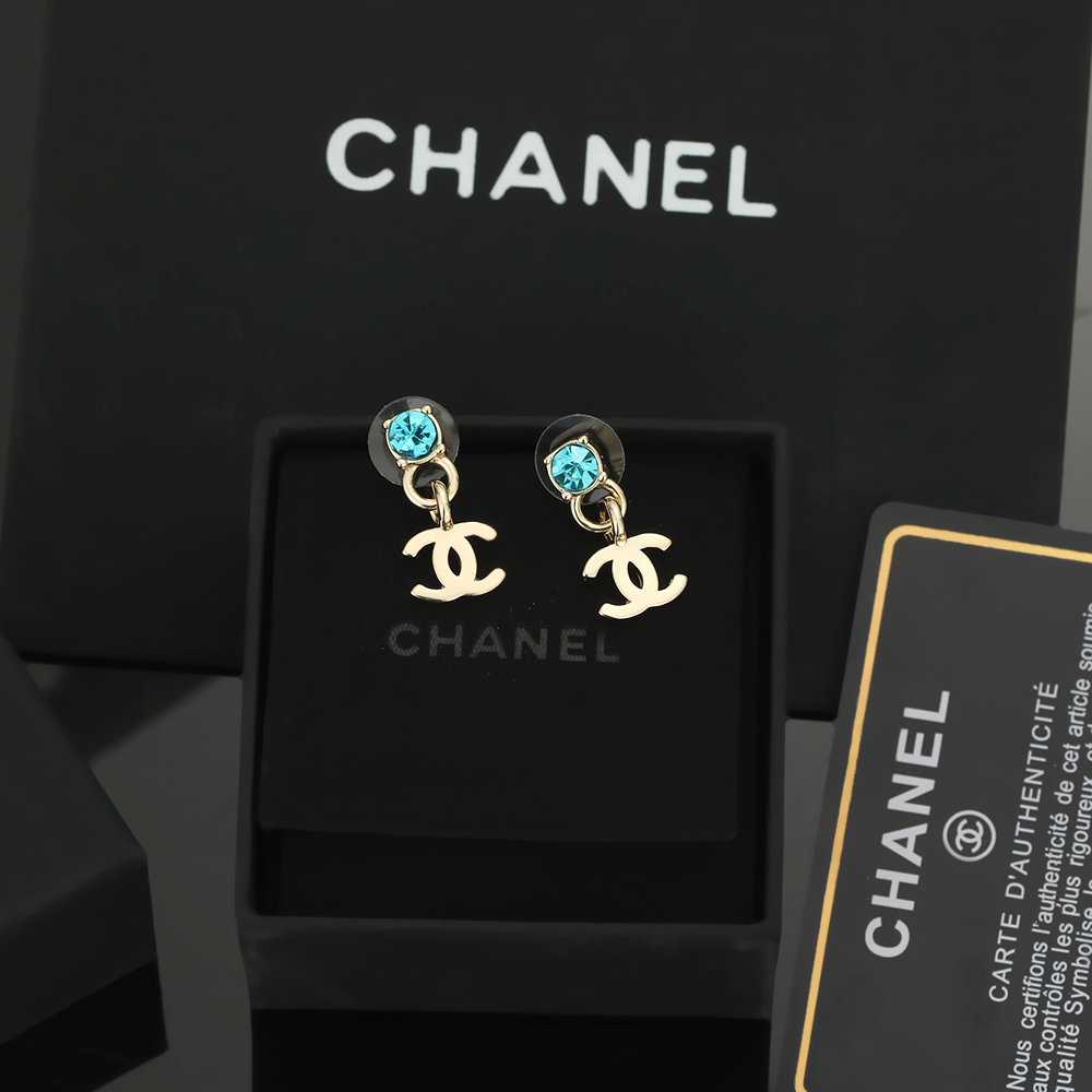 Chanel Haute Couture Haute Joaillerie Fine Jewelry Earrings Necklace 3