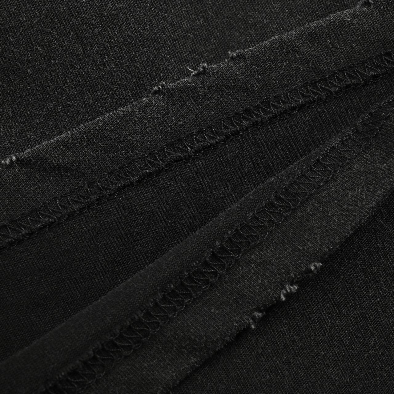 Balenciaga巴黎世家BLCG 胶带字母短袖T恤 Balenciaga 23SS TAPE TYPE美文贴纸胶带凹凸印花工艺