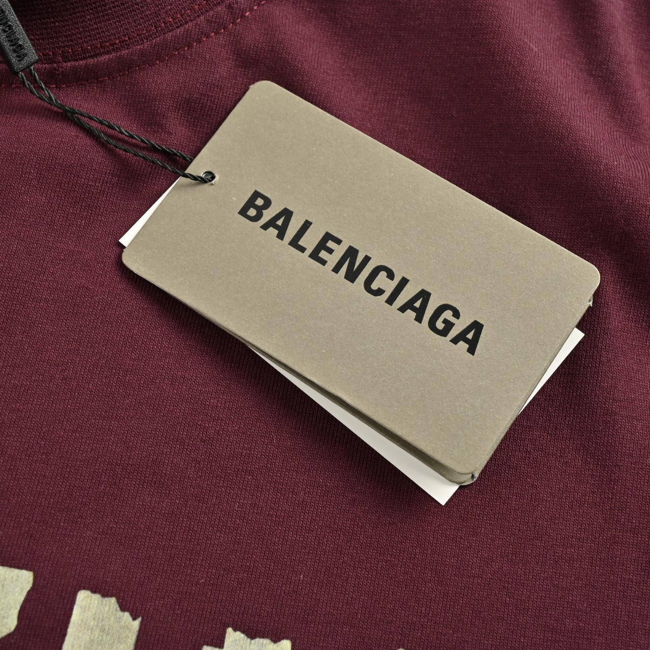 Balenciaga巴黎世家BLCG 24ss 枣红色胶带字母短袖T恤