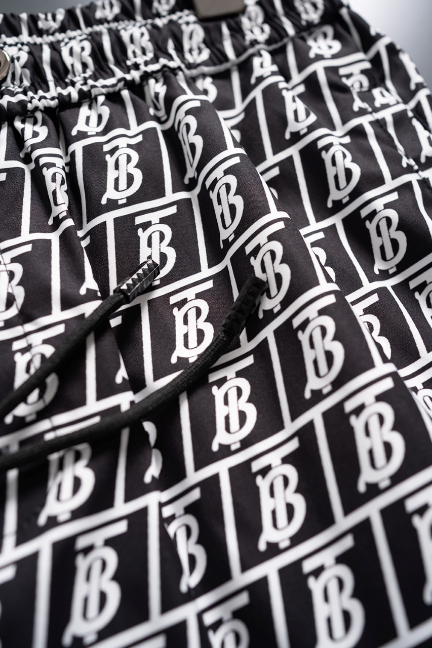 Burberry Burberry巴宝莉 印花休闲沙滩短裤