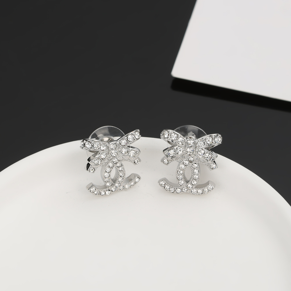 Chanel Haute Joaillerie Fine Jewelry Earrings Necklace Ring Ref.92EF0F67 8