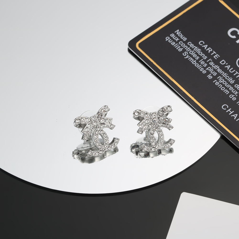 Chanel Haute Joaillerie Fine Jewelry Earrings Necklace Ring Ref.92EF0F67 4