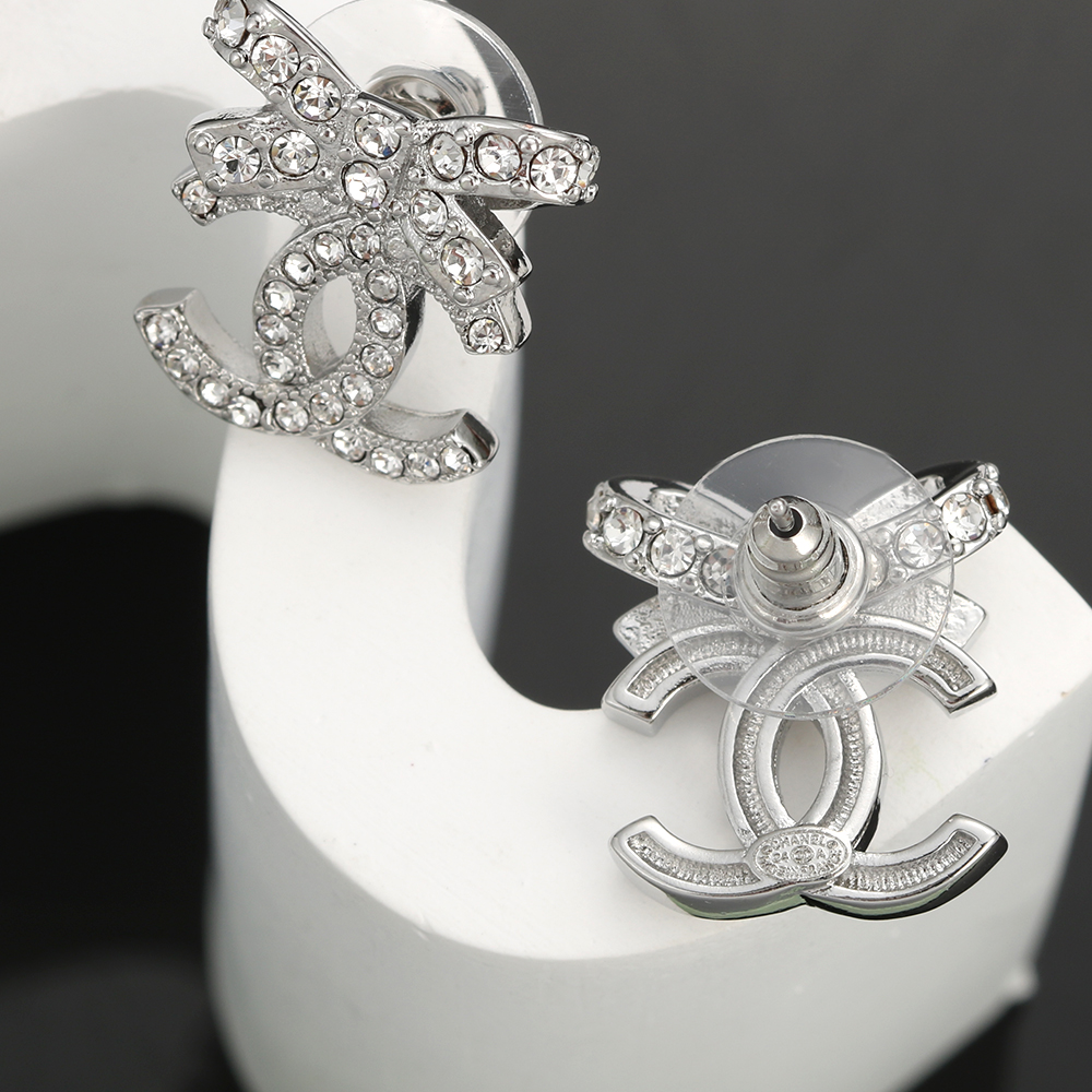 Chanel Haute Joaillerie Fine Jewelry Earrings Necklace Ring Ref.92EF0F67 5