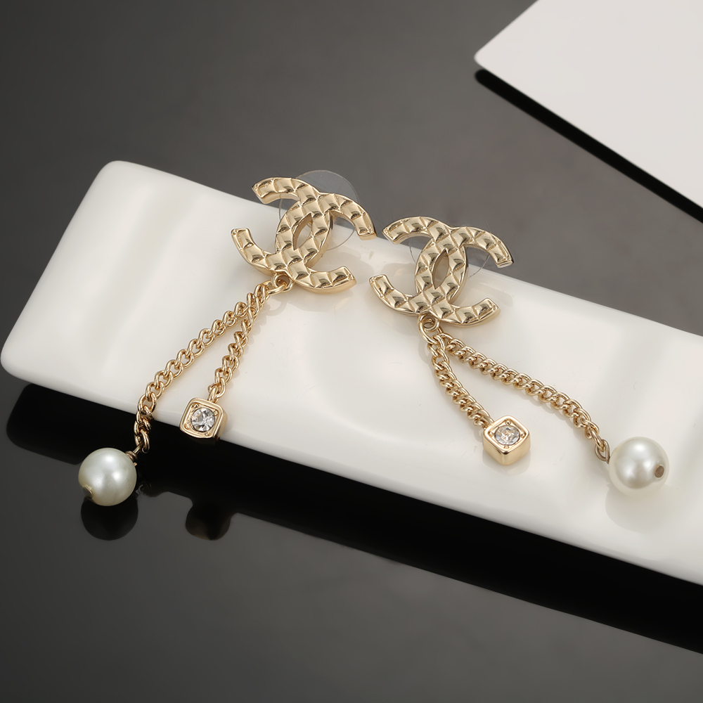 Chanel Haute Couture Haute Joaillerie Fine Jewelry Earrings Necklace 6