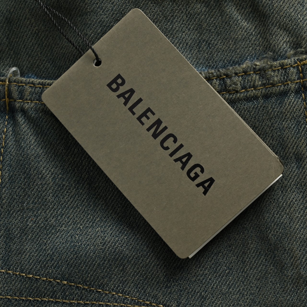 Balenciaga/巴黎世家反转口袋泥染做旧破坏牛仔裤