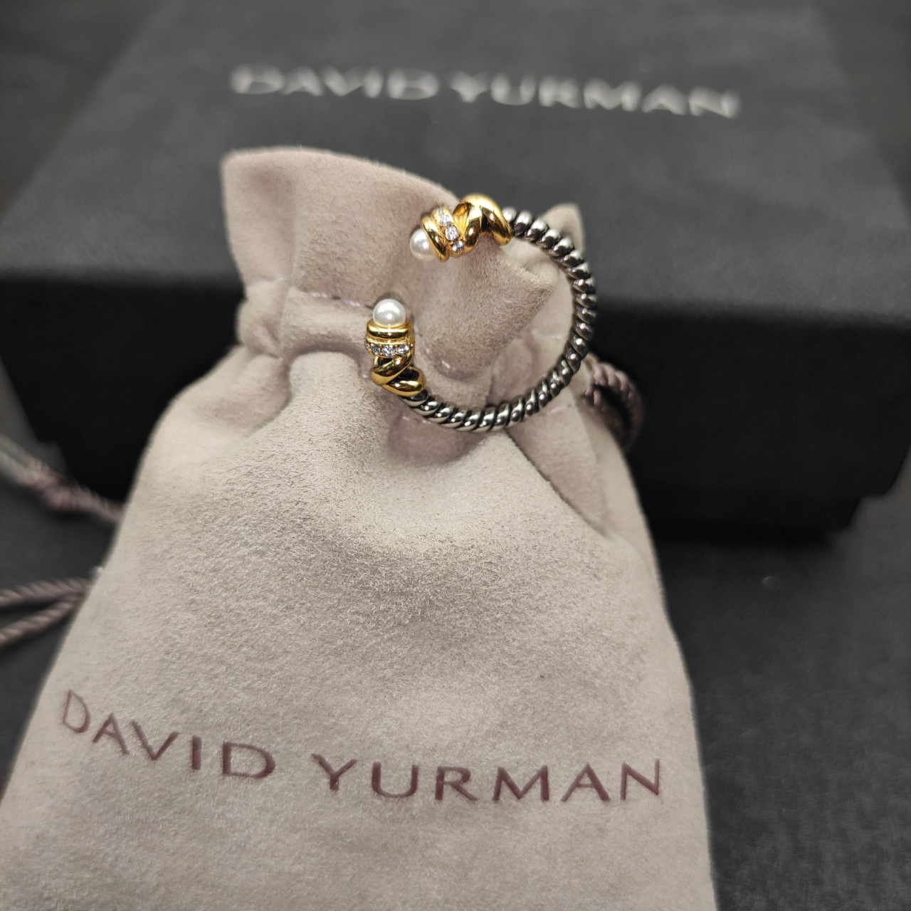 David Yurman’s New 196 Pearl Wire Ring: Beauty in Dimensions 6-7-8-9 - 图片 3