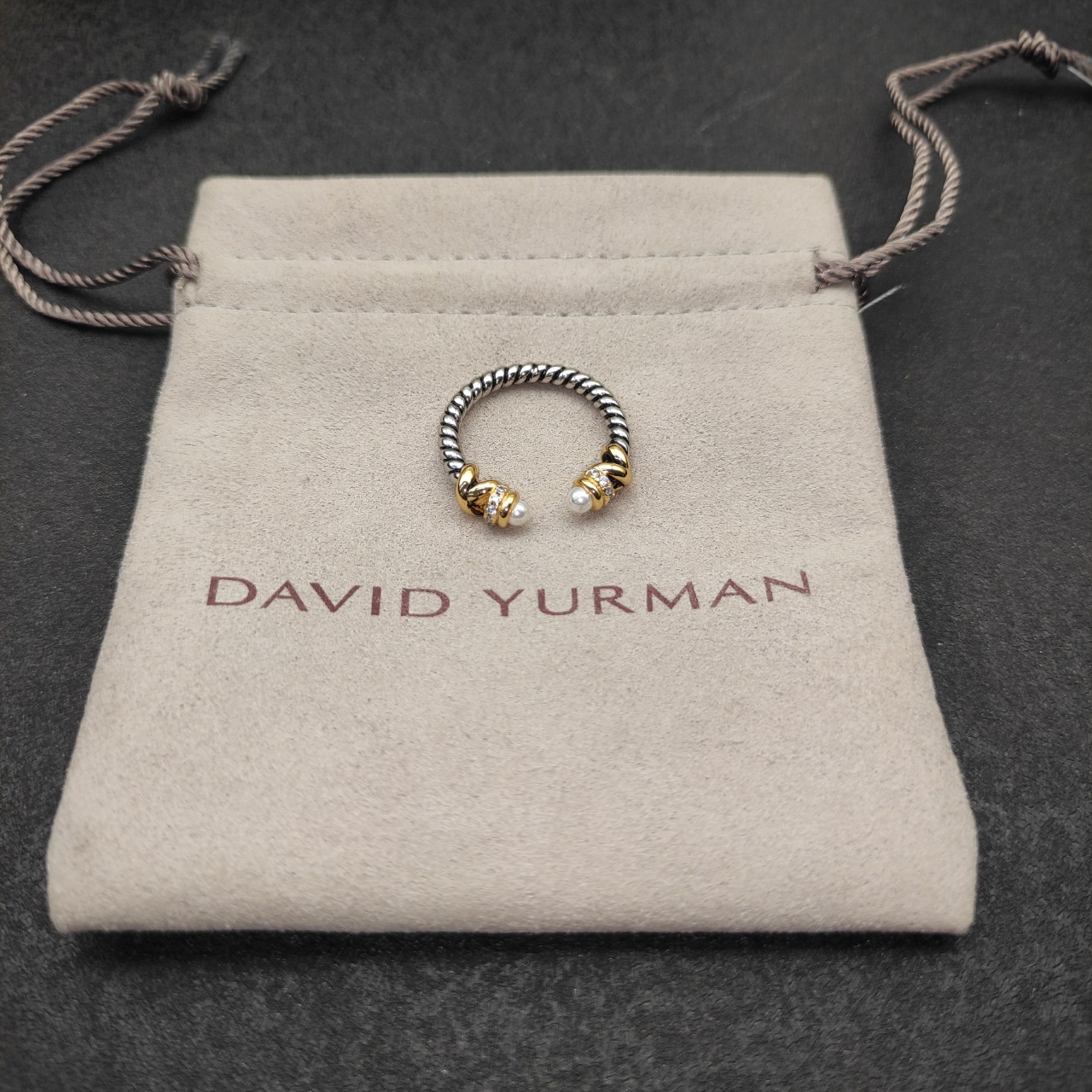 David Yurman’s New 196 Pearl Wire Ring: Beauty in Dimensions 6-7-8-9 - 图片 6
