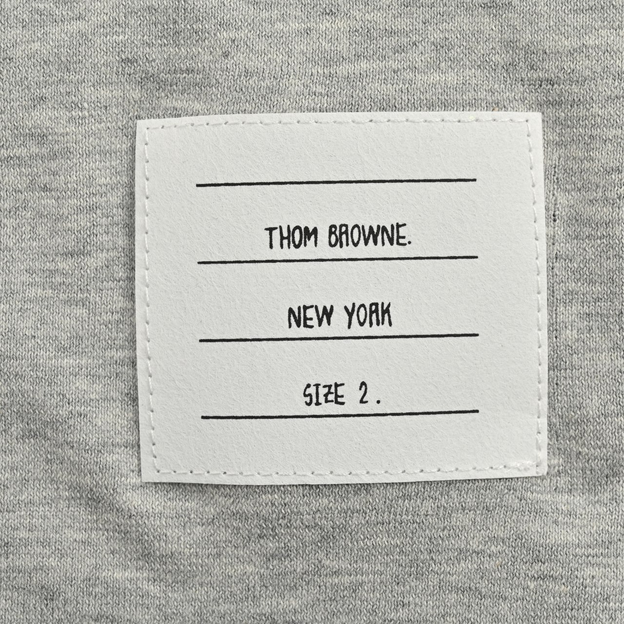 Thom Browne/汤姆布朗 2024夏季口袋织短袖 面料柔软舒适 透气舒适 下摆开叉