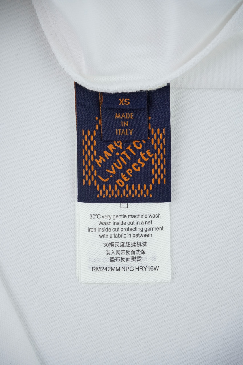 Louis Vuitton Haute Couture Haute Couture Ready-to-Wear Clothing Dress 9