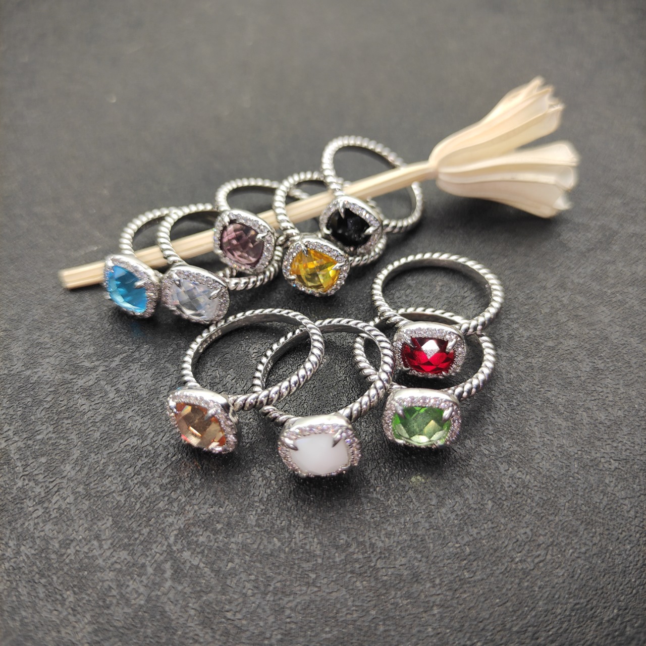 David Yurman Quadrilateral Diamond Ring with Multiple Gemstones and Nine Styles Available - 图片 4