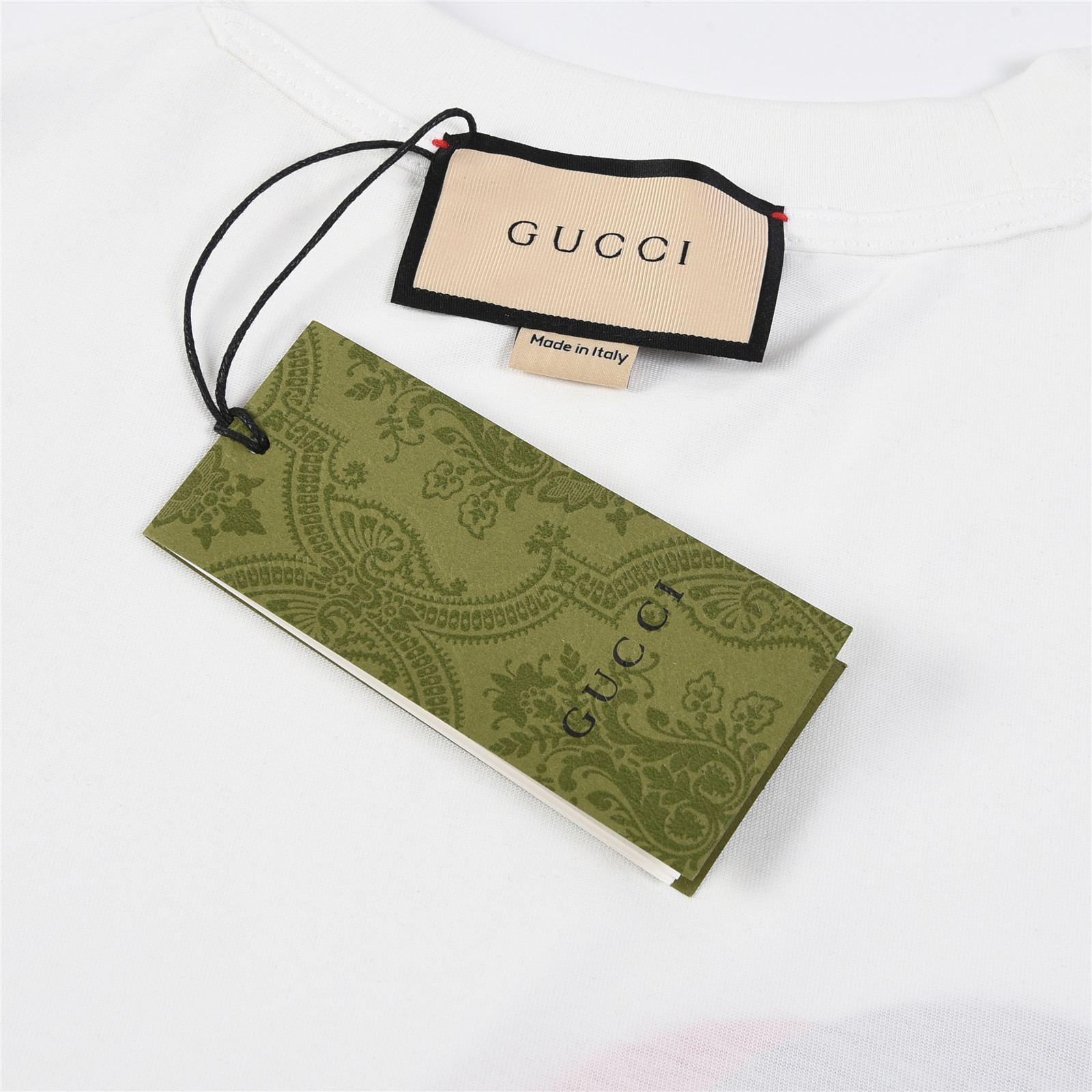 GUCCI/古驰 互扣式双G镂空字母圆领短袖