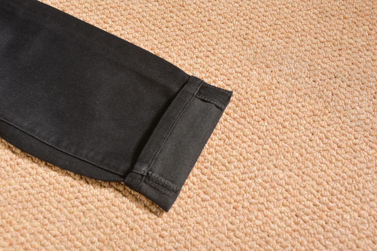 AT506 #Fendy FENDI Network High-End Crack-Hole Jeans with Imported Turkish Cotton - 图片 9