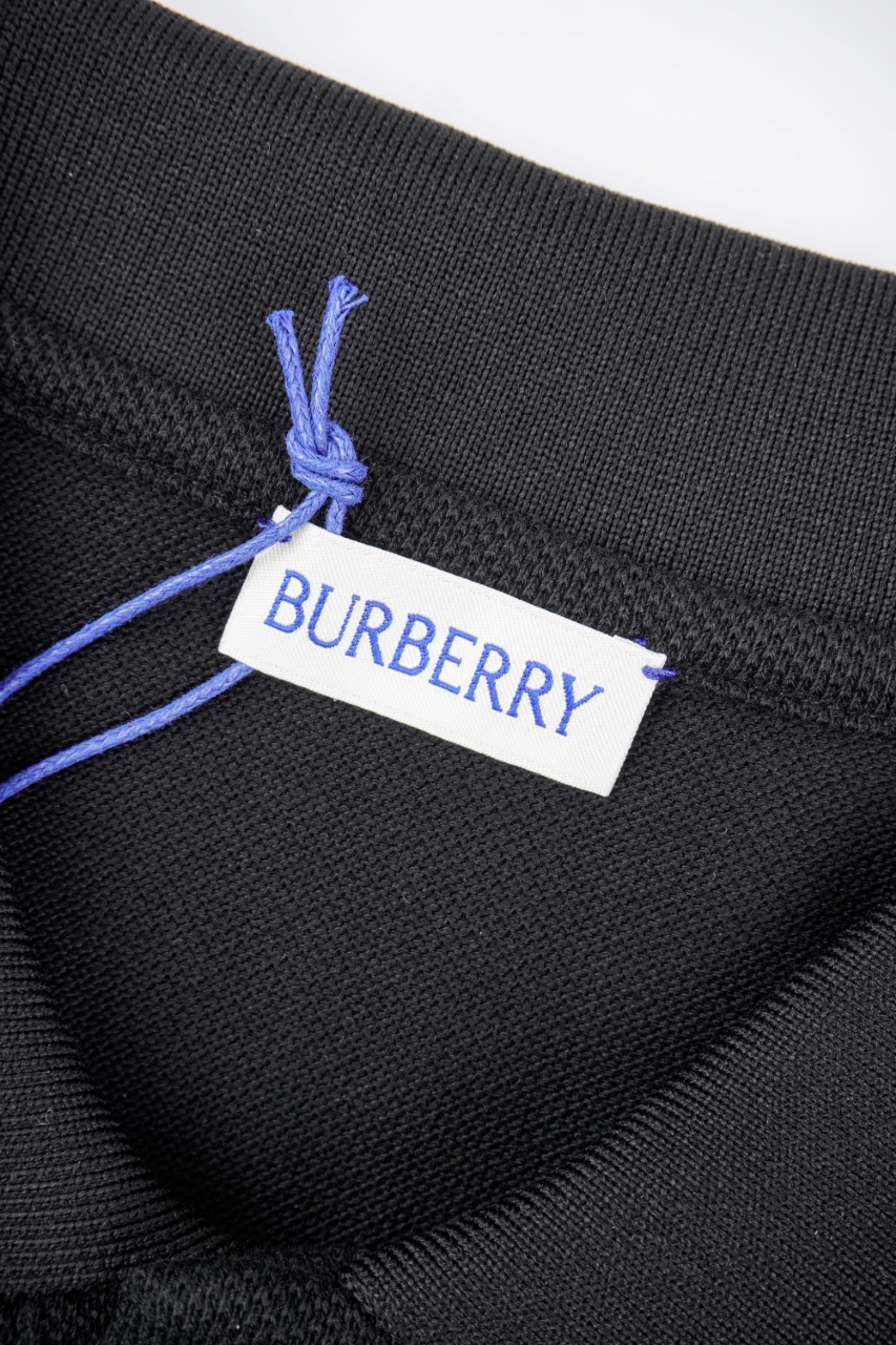Burberry Luxury Designer Handbag Shoulder Crossbody Bag crafted in 4