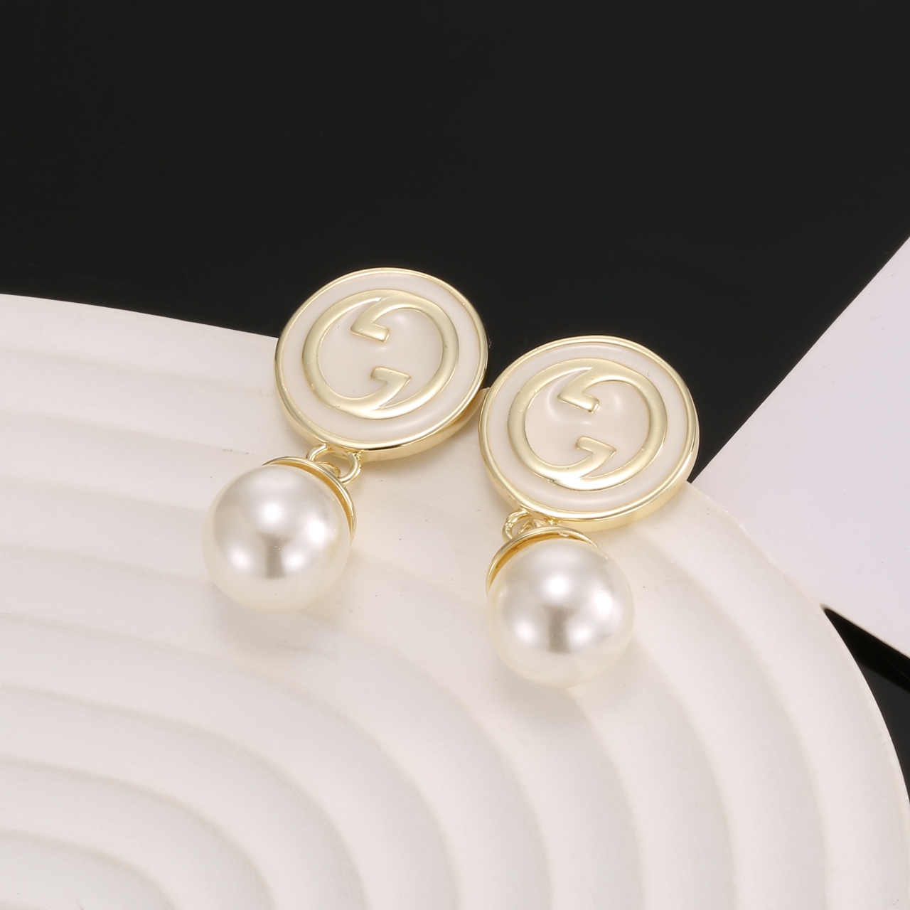 Gucci White Enamel Pearl Earrings