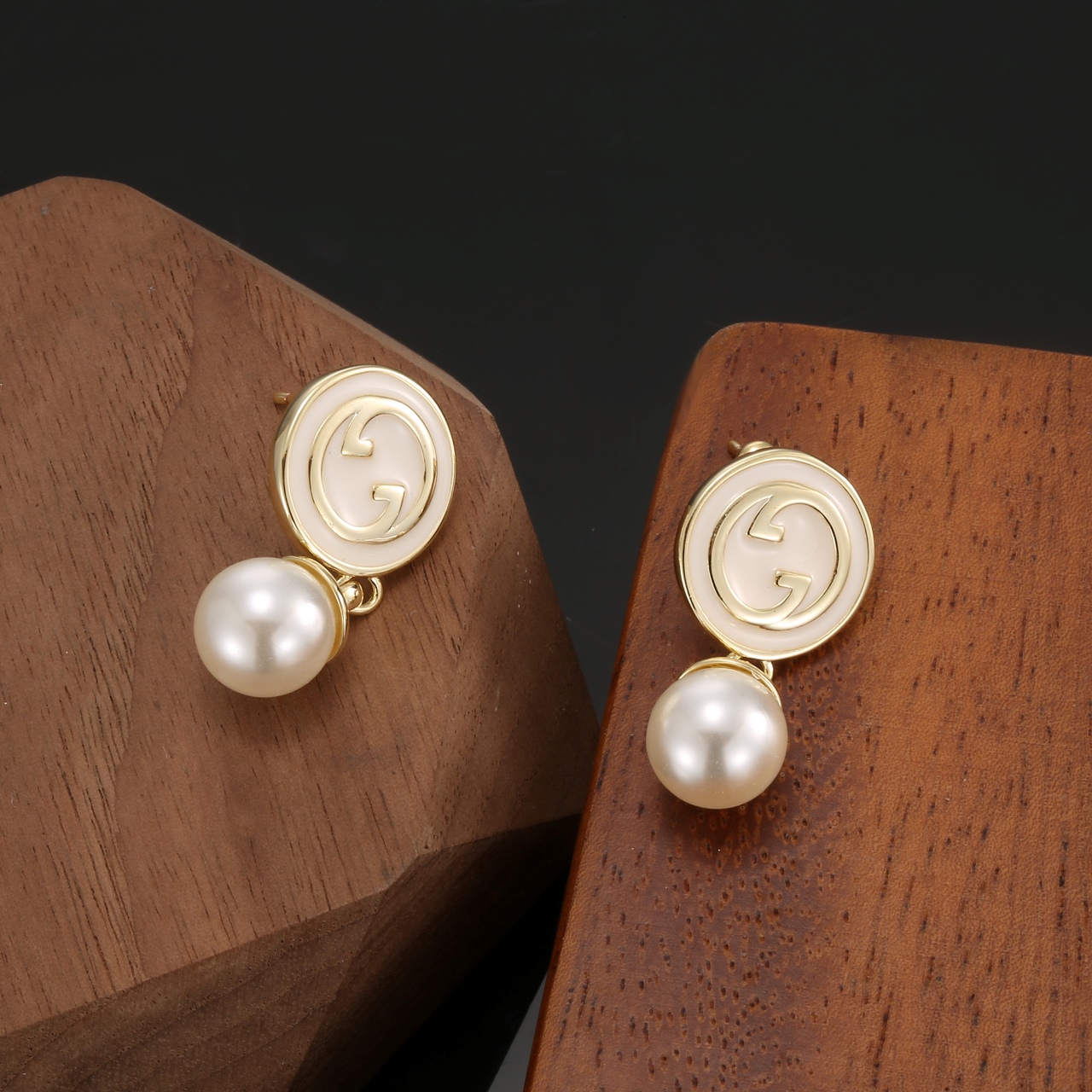 Gucci White Enamel Pearl Earrings