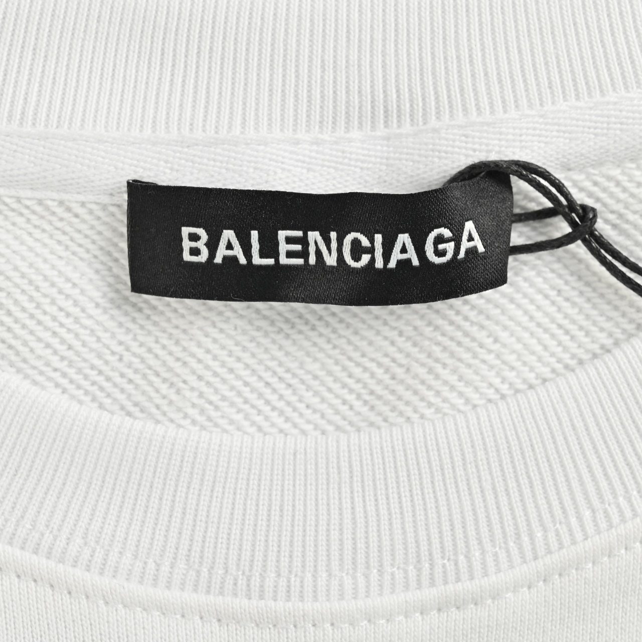 Balenciaga/巴黎世家 24Fw 字母爱心印花圆领卫衣