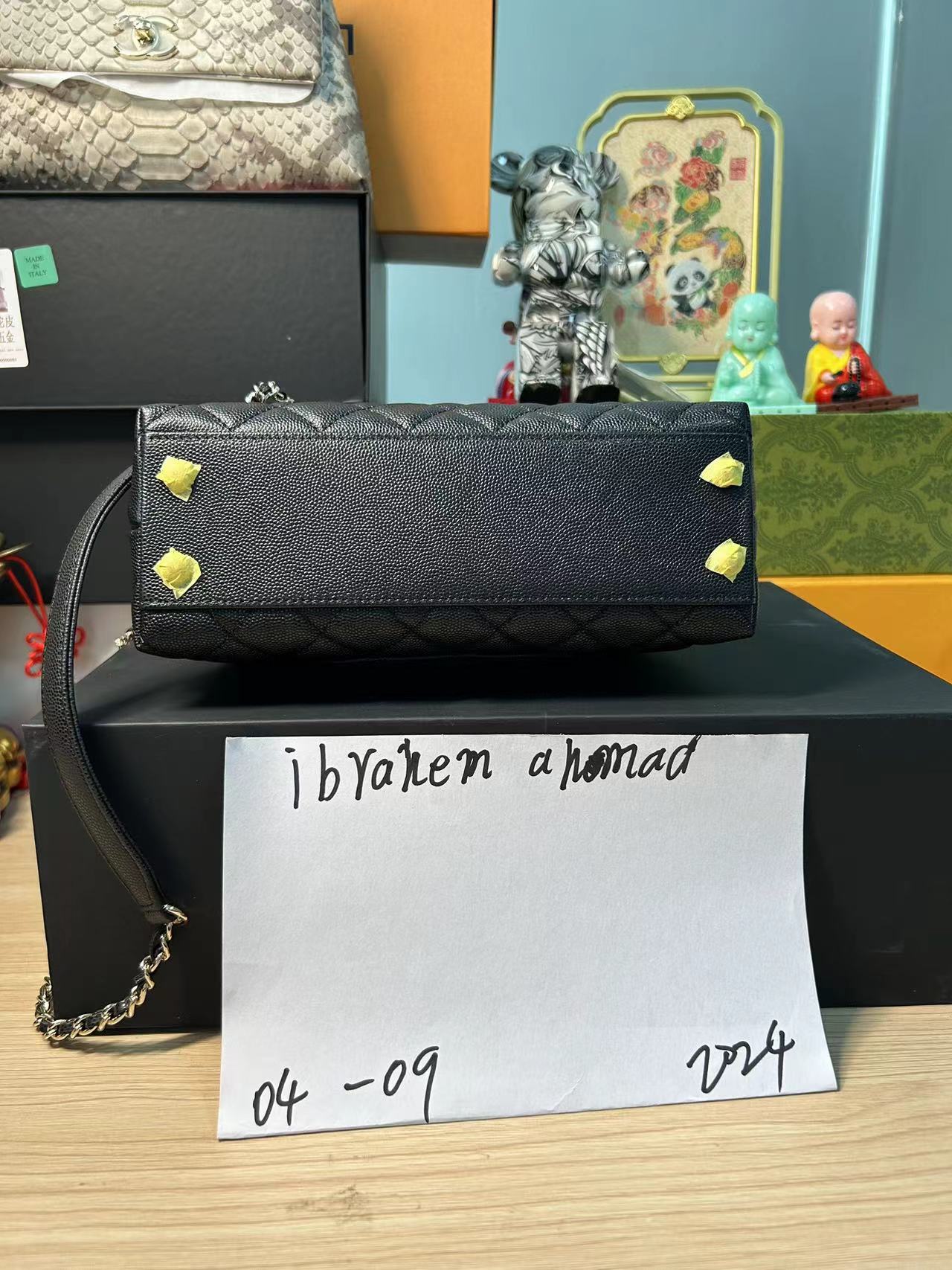 Custodered high quality Chanel bag, size: 24x14x10cm