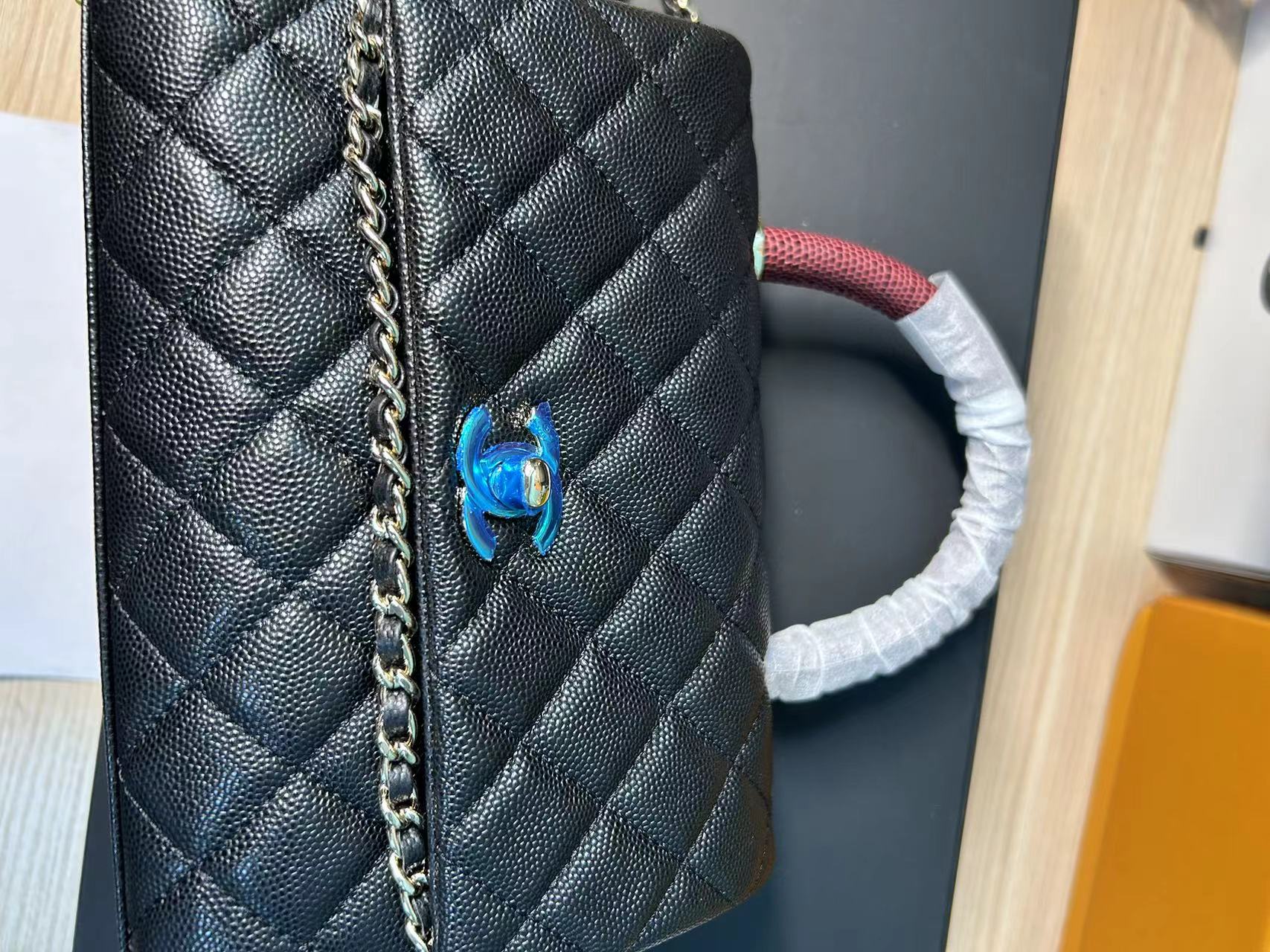 Custodered high quality Chanel bag, size: 24x14x10cm - 图片 5