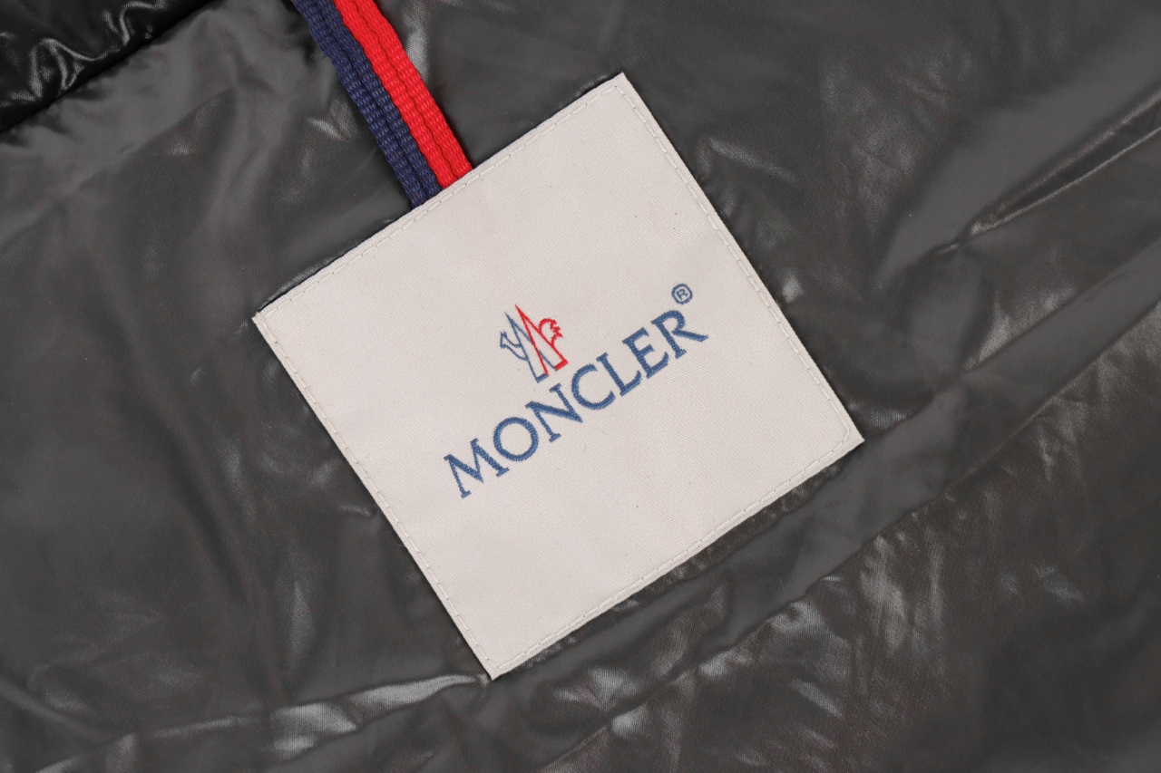 Moncler Haute Couture Haute Couture Ready-to-Wear Clothing Dress Jacket 8
