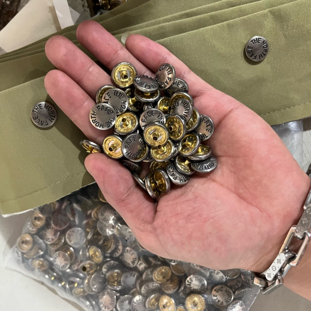 路易威登 Louis Vuitton 高定典藏名品高定成衣时装外套连衣裙衬衫T恤 #0A0DC0CE 5