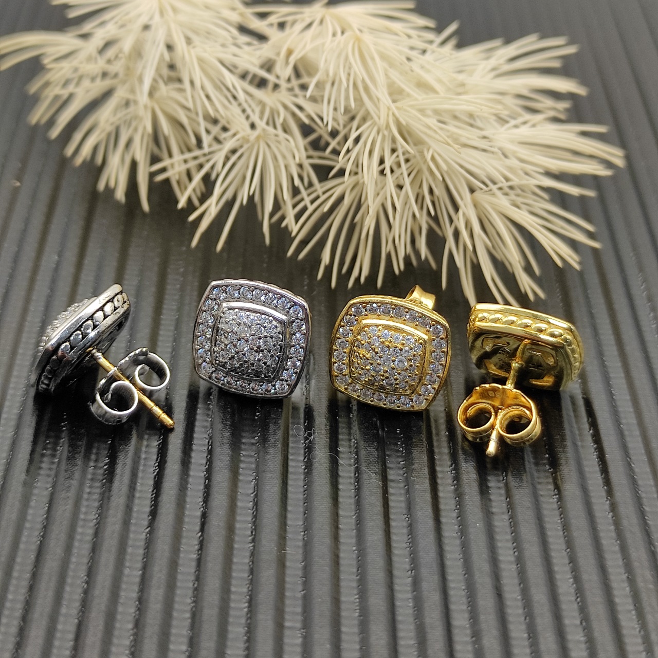 NO:108933,V gold new David Yurman golden square diamond full diamond earrings, fine jewelry19860909V金上新 David Yurman金色四方钻满钻耳钉,饰品精品,Jewelry