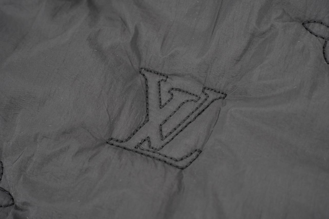 路易威登 Louis Vuitton 高定典藏名品高定成衣时装外套连衣裙衬衫T恤 #89864FB8 6
