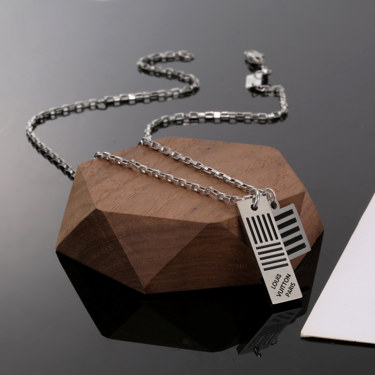 louis vuitton damier colors dual pendant necklace