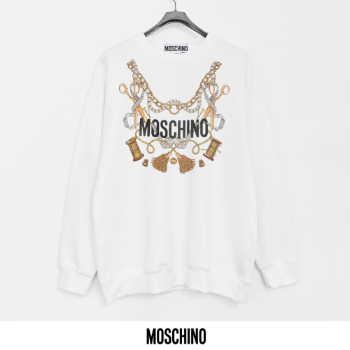 Moschino Printed Cotton Terry Crewneck Sweatshirt - Soft & Breathable 4 Moschino Printed Cotton Terry Crewneck Sweatshirt - Soft & Breathable