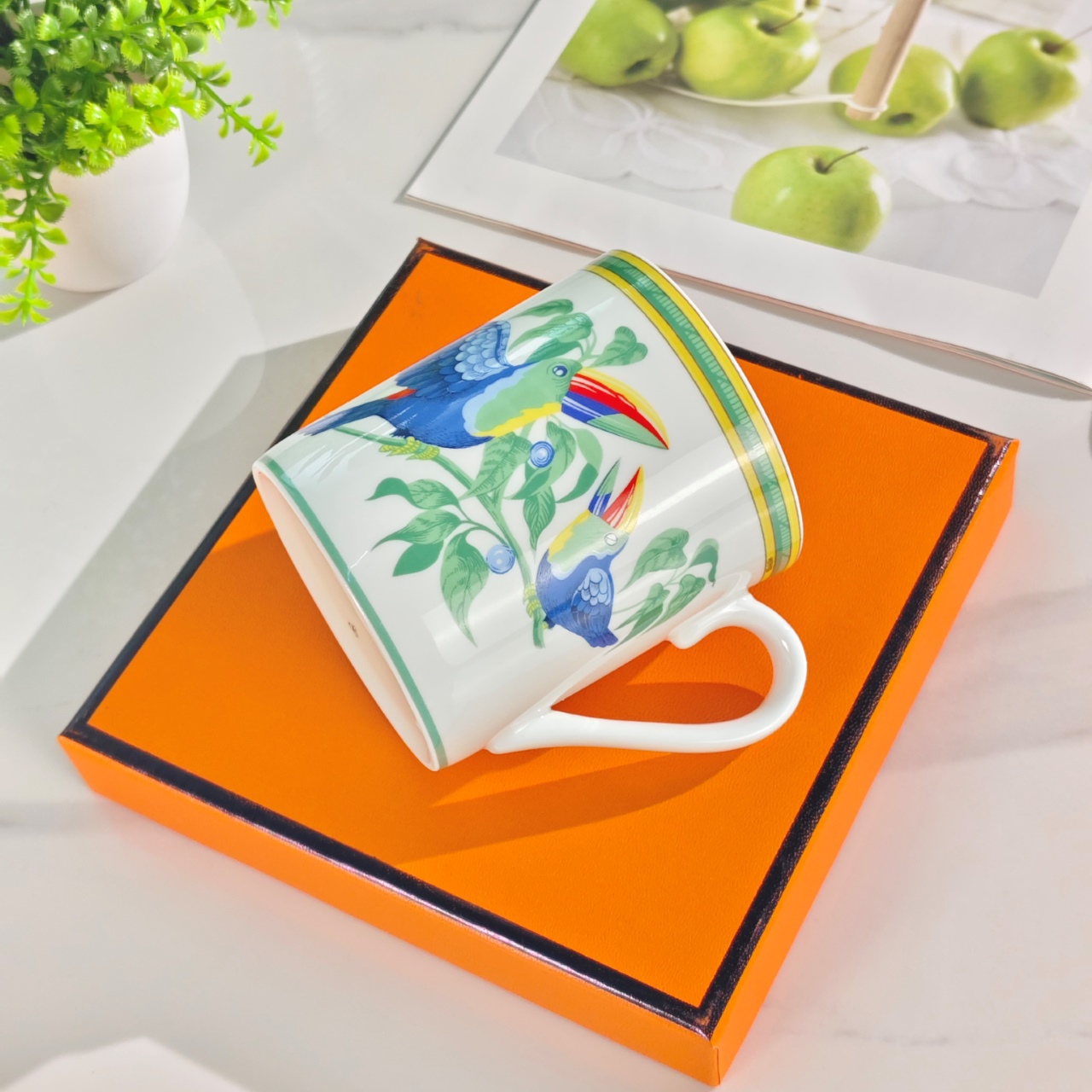 Hermès Maison Lifestyle Luxury Home Decor Blanket Tableware Bedding 9