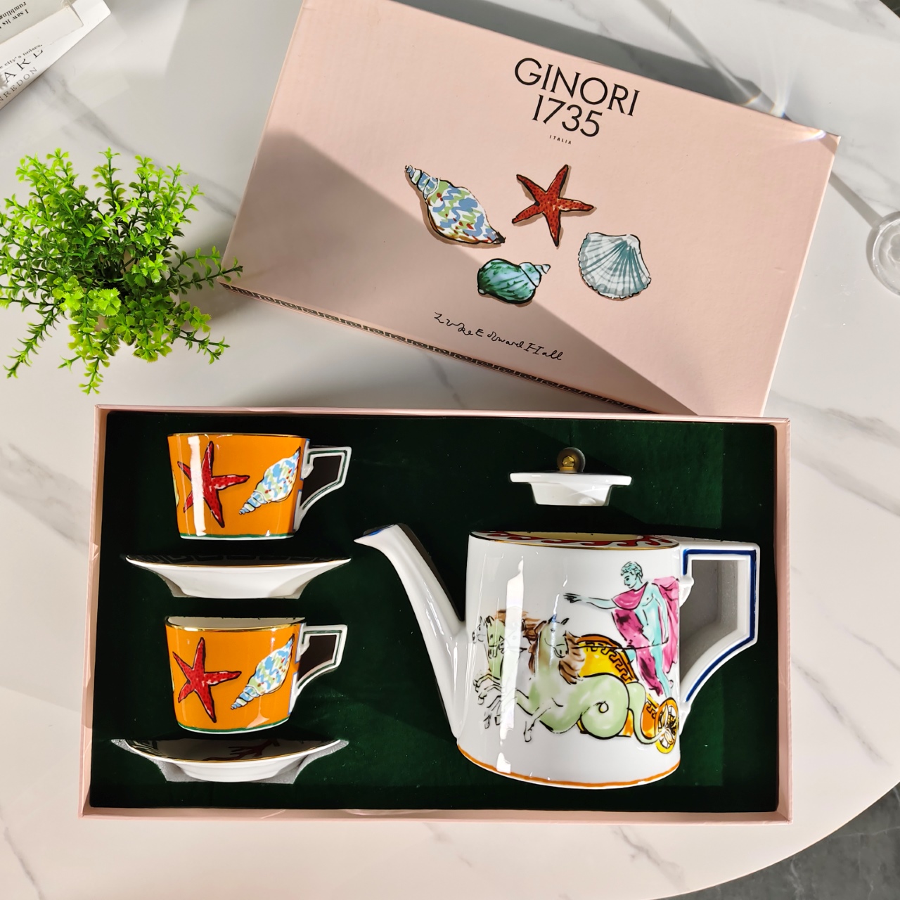 **Ginori 1735 | Il Viaggio di Nettuno Tea Set (One Pot, Two Cups & Sauce - Comprehensive 2